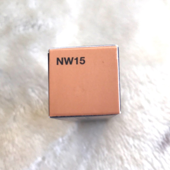 Foundation stick - Picture 4 of 5